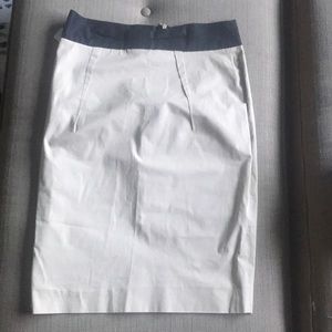 Valentino Khaki and black pencil skirt sz 2